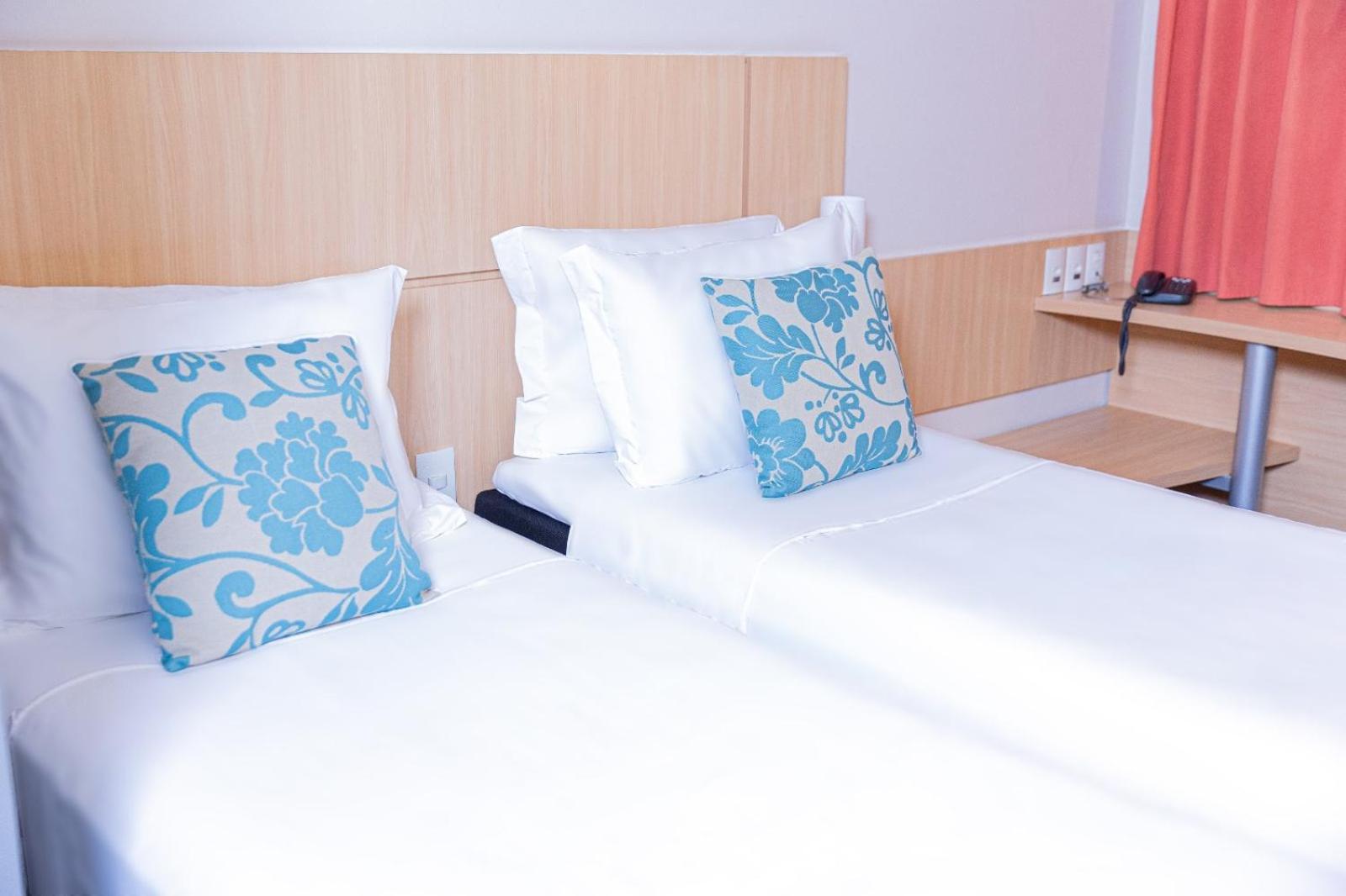 Hotel Lieto Poços de Caldas Esterno foto