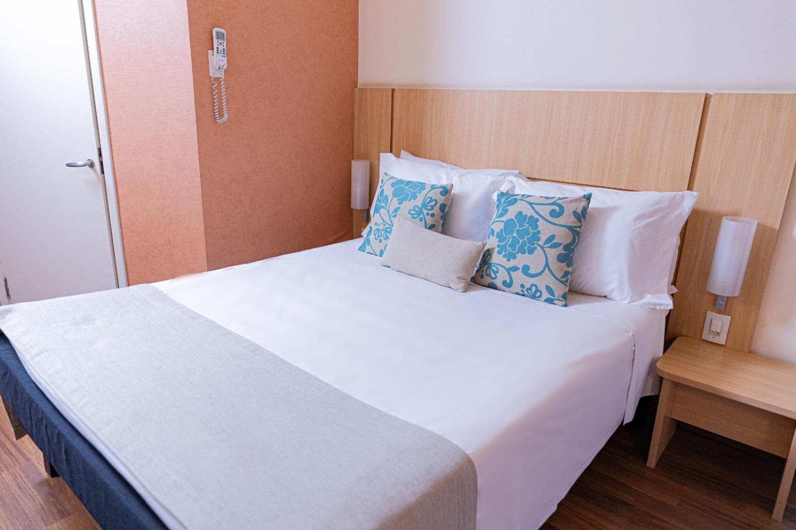 Hotel Lieto Poços de Caldas Esterno foto